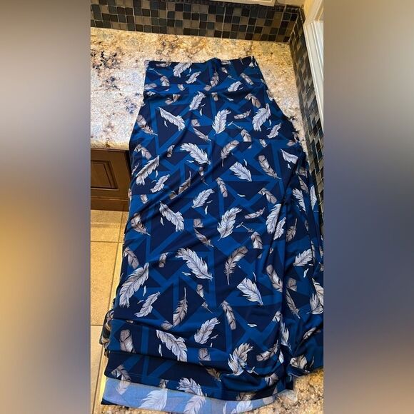 Feather print skirt - Picture 3 of 4